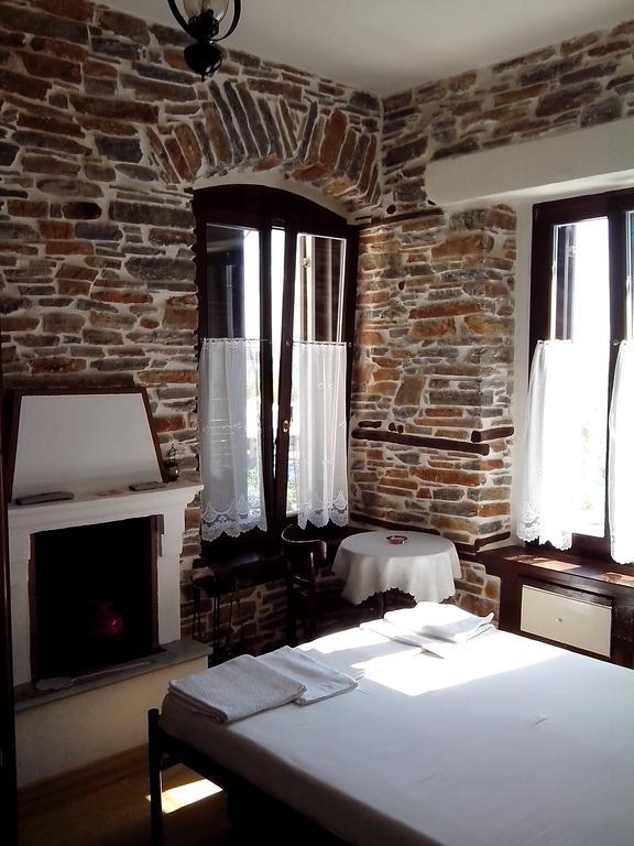 Apartmán Paris & Eleni Áfissos Exteriér fotografie